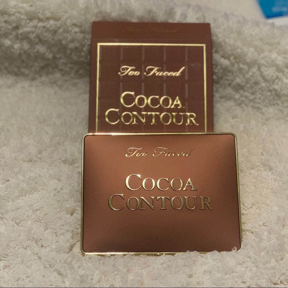 Two Faced Contour Palette